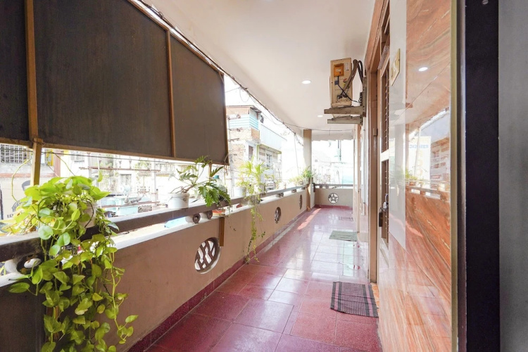 Fabhotel Prince Residency - ベッロール