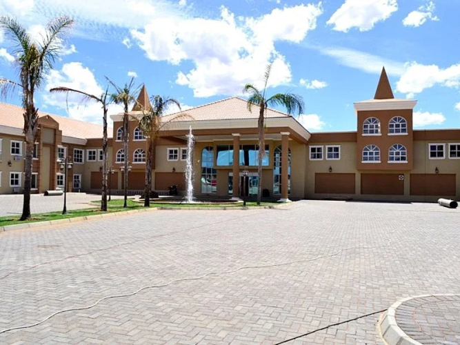 Majestic Five Hotel