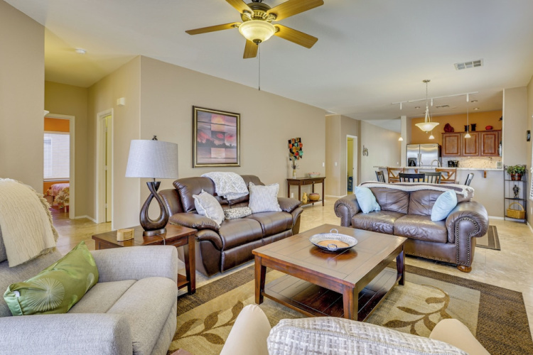 On Johnson Ranch Golf Course: San Tan Valley Home - San Tan Valley, AZ