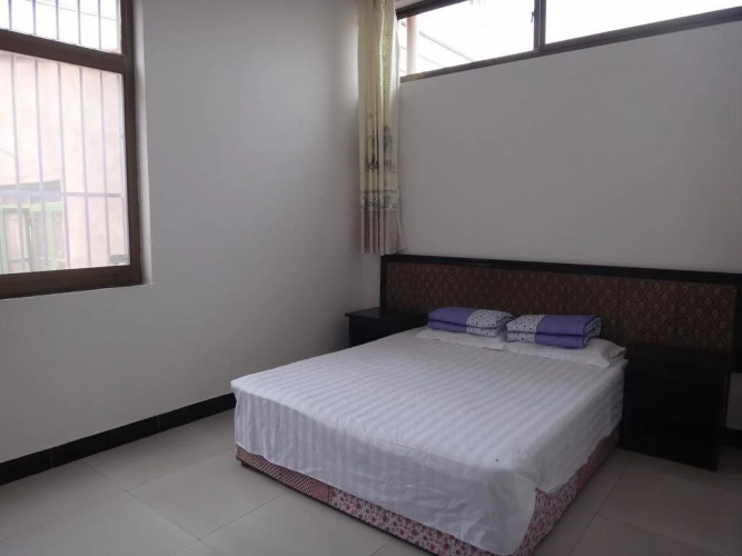 Ruixiang Hotel