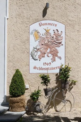 Schlosstaverne