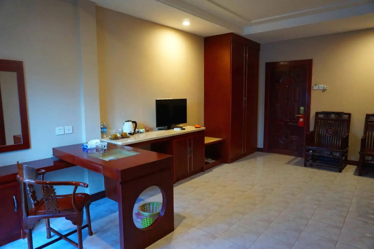 Dansavanh Vientiane Hotel