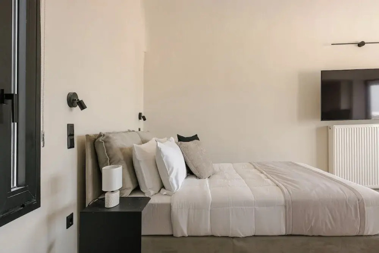 The Uptown Apartments