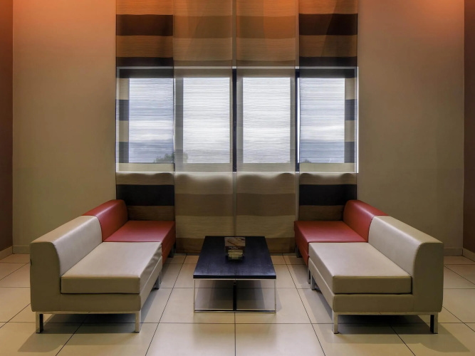 ibis Constantine