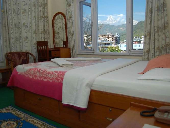 Deluxe Suite