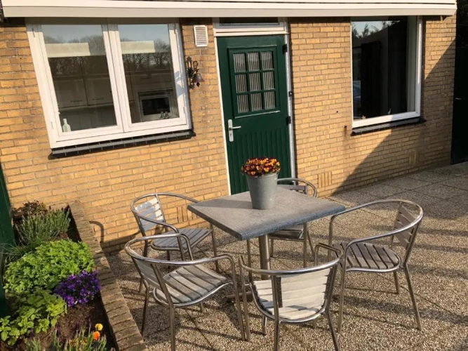 3 Bedrooms Cottage