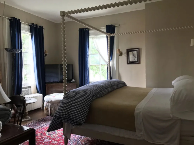 Hudson City Bed & Breakfast