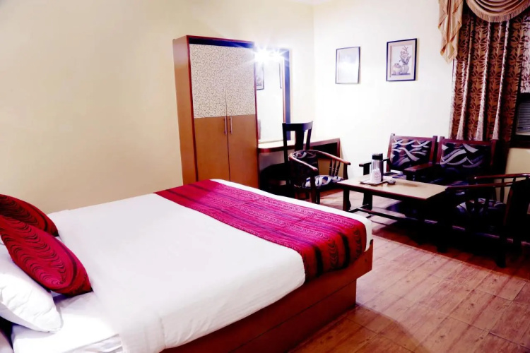 Hotel Prayag Inn