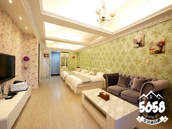 Deluxe Quadruple room