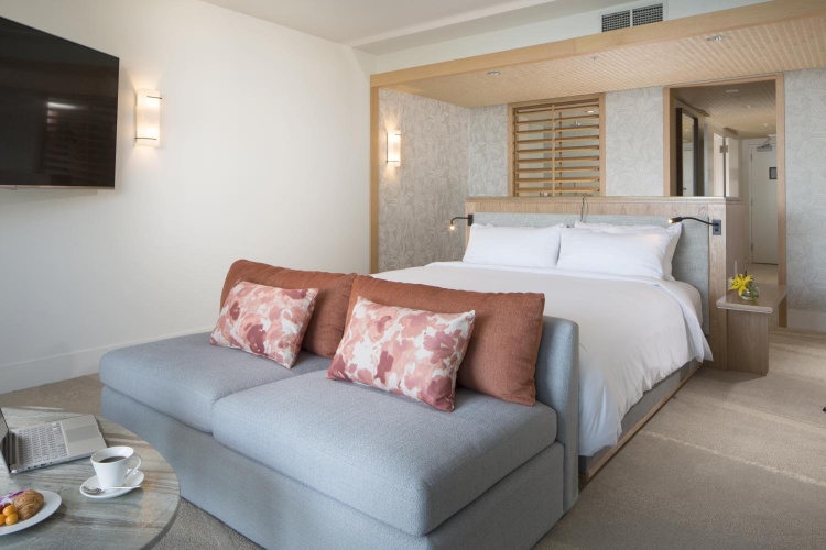 Eden Roc Miami Beach photo 10