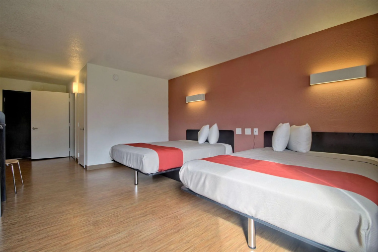 Signature Inn Miami