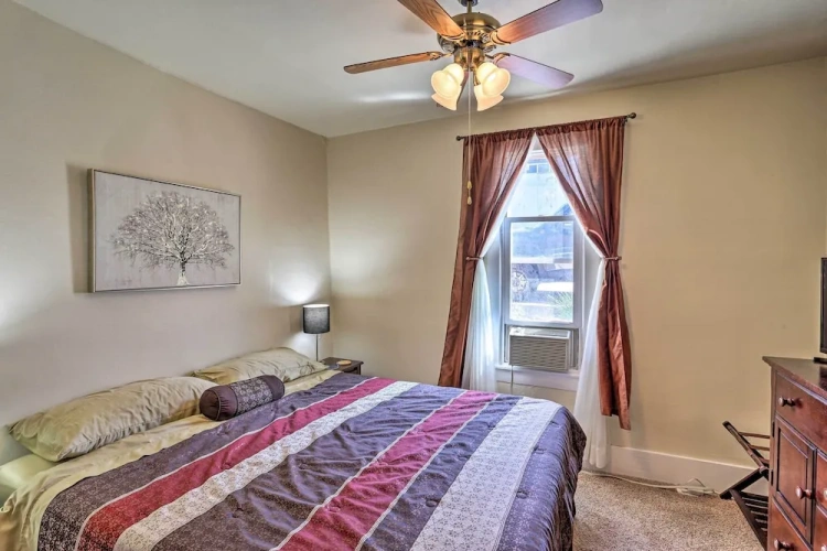 2 Bedrooms Cottage