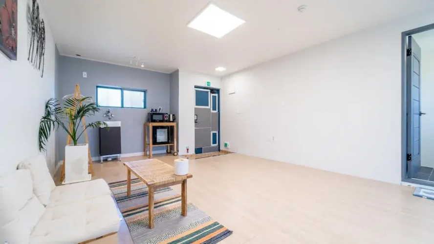 Jeju Dalbam Pension
