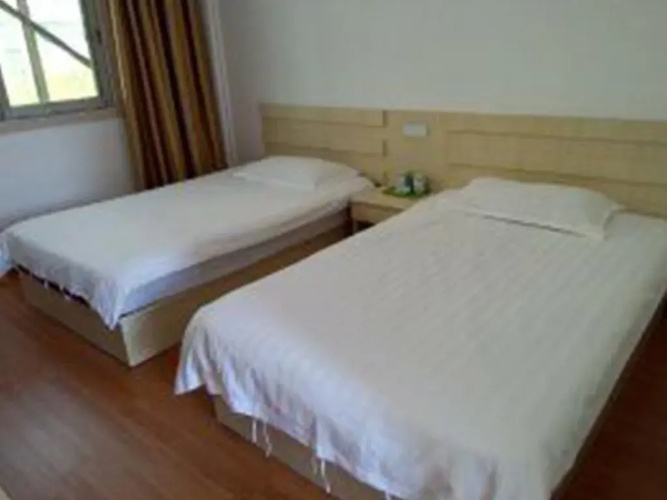 Tianzhu Express Hotel