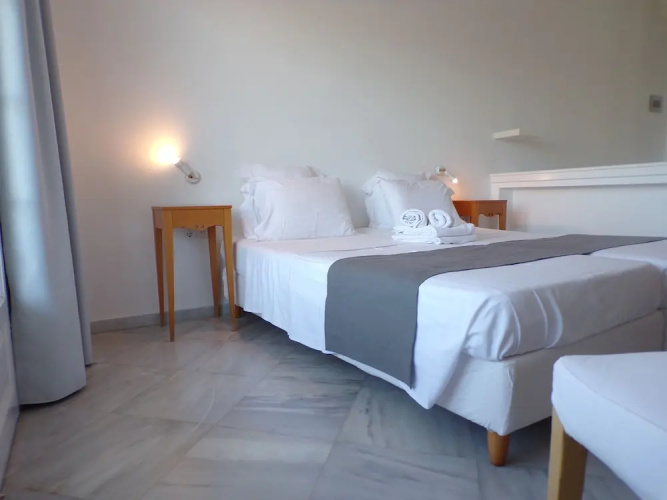 Anthemoessa Villas