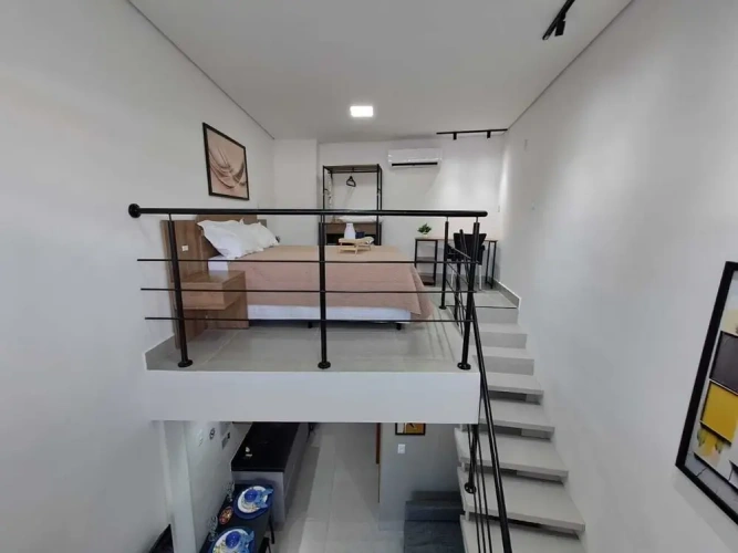 Deluxe Studio