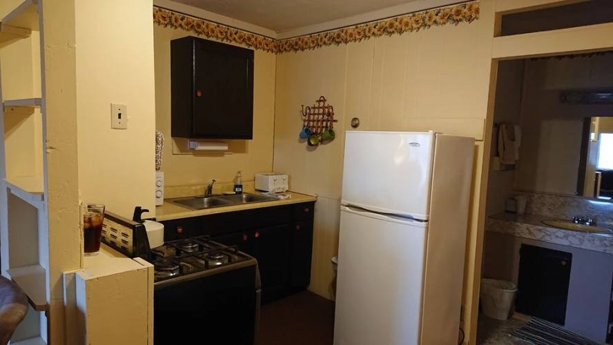 brookside motor inn