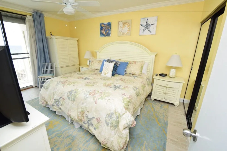 Shoalwater 401 by RedAwning