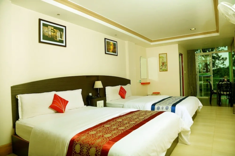 Executive room with balcony