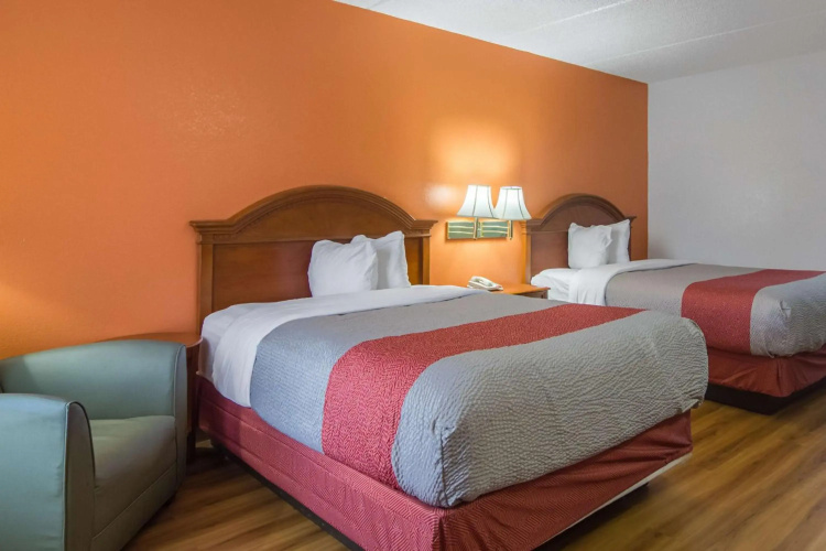 Motel 6 Waycross GA