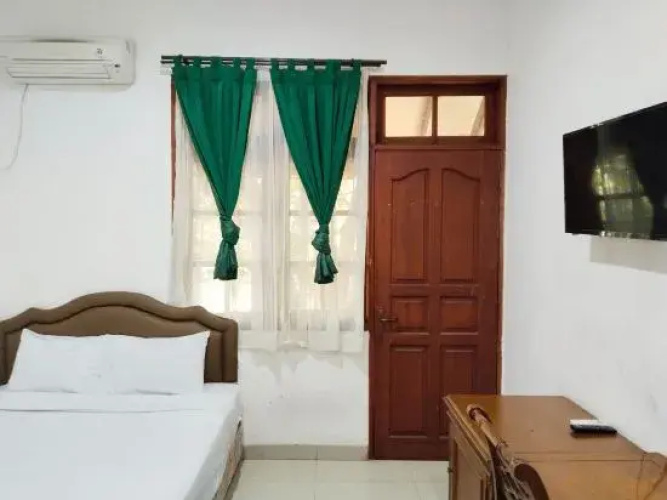 DeKuningan House