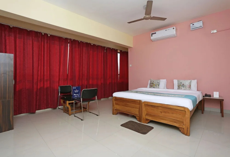 OYO 9246 Paradise Inn