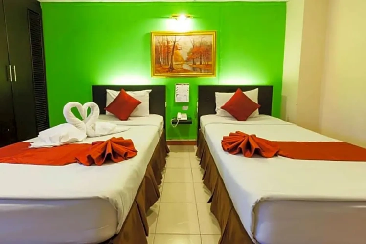 Standard Twin room