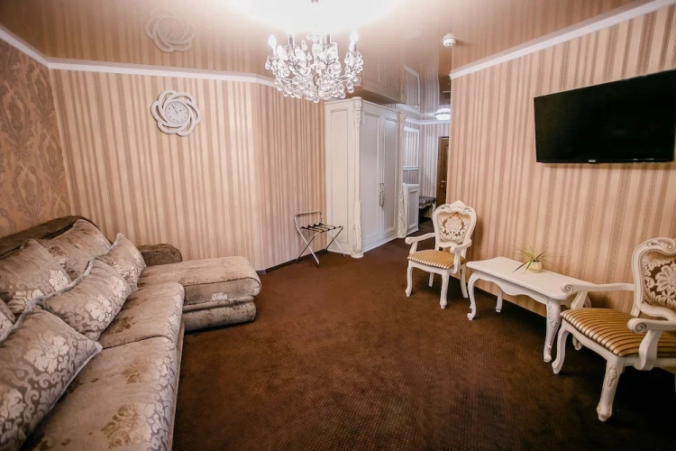 1 Bedroom Luxury Suite
