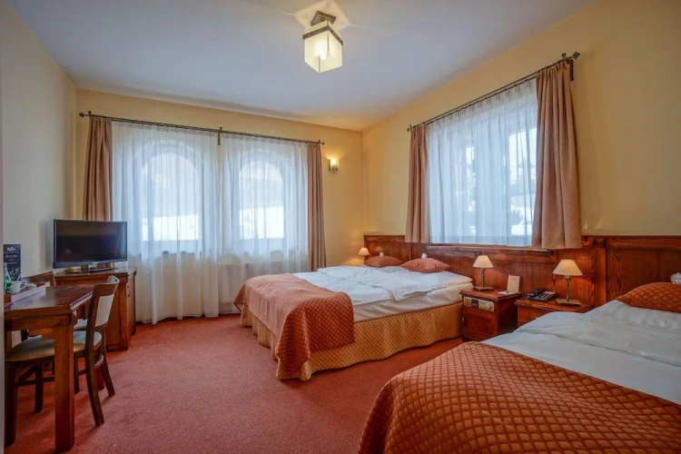 Premium Triple room
