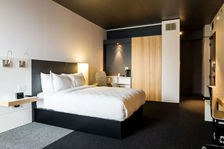 Alt Hotel Winnipeg