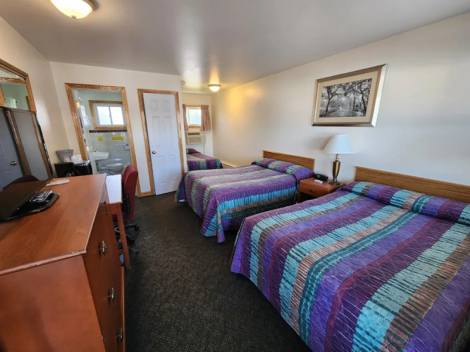 Riviera Motel Erie