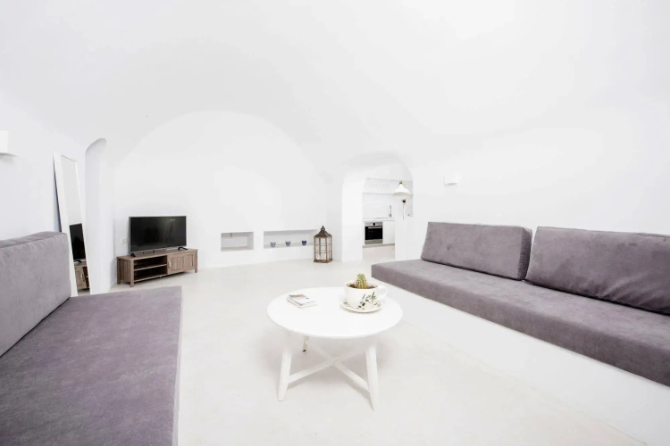 Insolito Villa