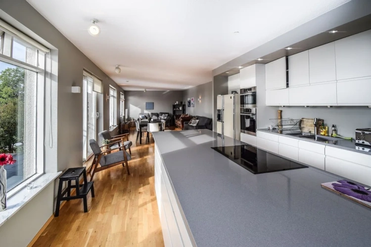 3 Bedrooms Deluxe Apartment