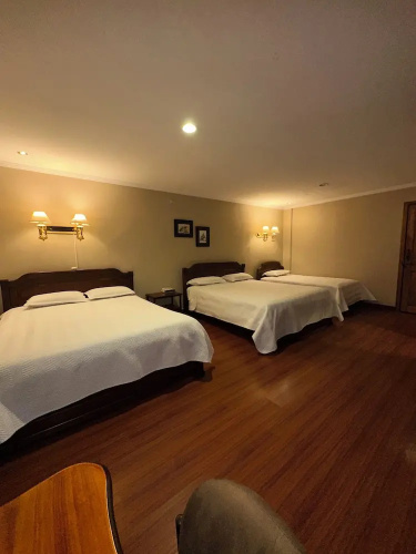 Hotel & Suites El Quijote