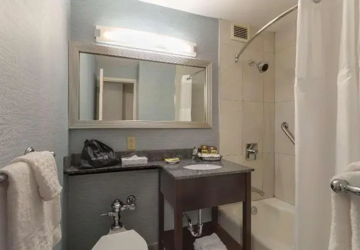 Standard Quadruple room with balcony