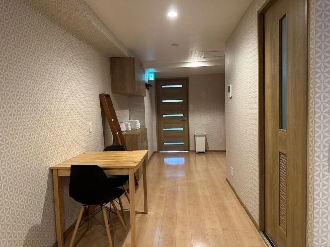 2 Bedrooms Apartment