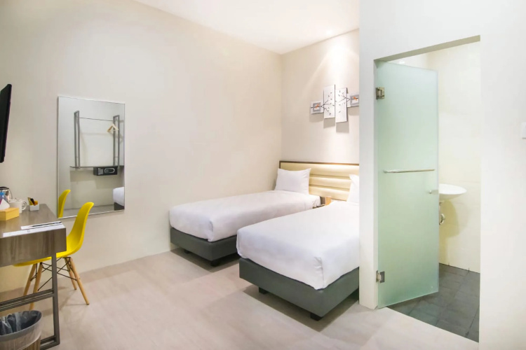 Versa Hotel