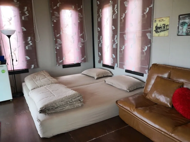 Standard Twin room with balcony