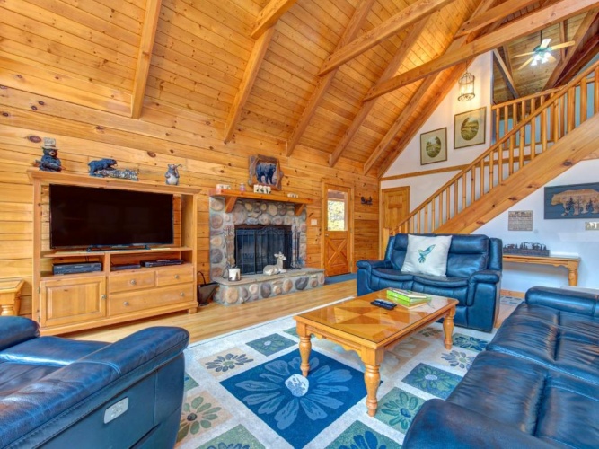 3 Bedrooms Cottage