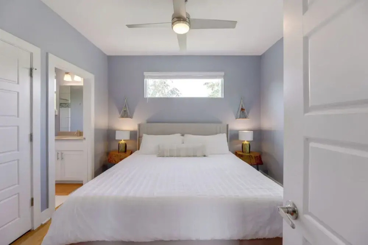 6 Mi to Dtwn: Austin Escape w/ Private Yard