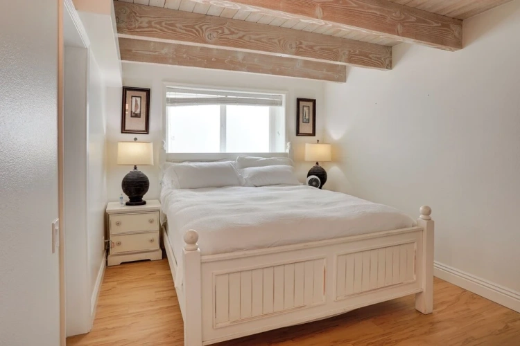 2 Bedrooms Cottage