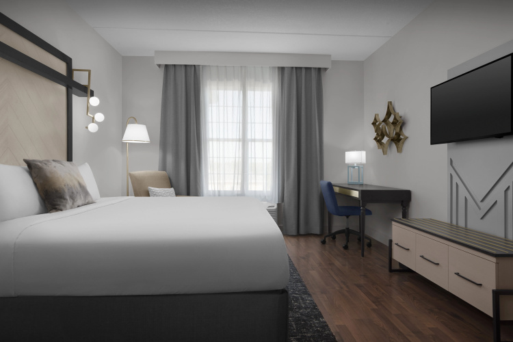 Hotel Indigo Jacksonville-Deerwood Park photo 6