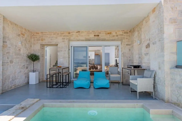 2 Bedrooms Cottage