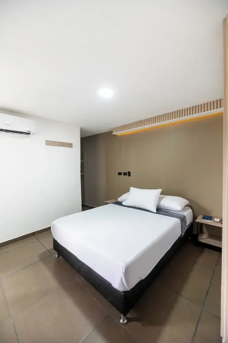 Hotel Lax