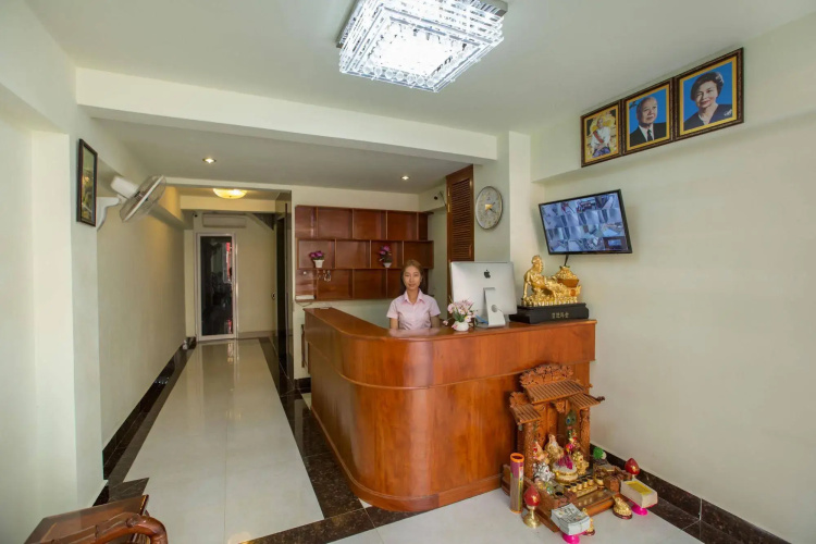 Precious House Guesthouse