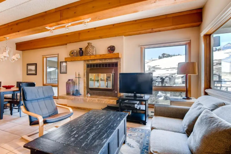 The Plaza Condominiums, A Vail Resorts Property