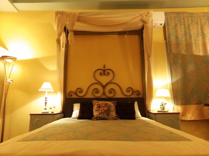 Deluxe Family Suite