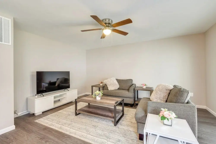 Baltimore Home w/ Deck, 9 Mi to Downtown!