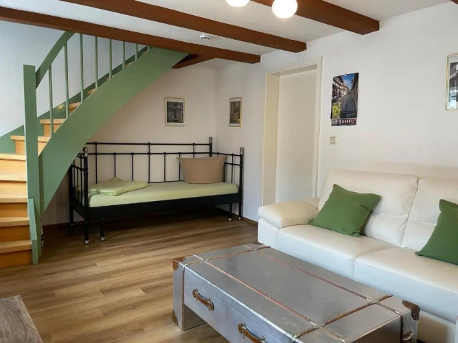 Apartment mit Balkon No5