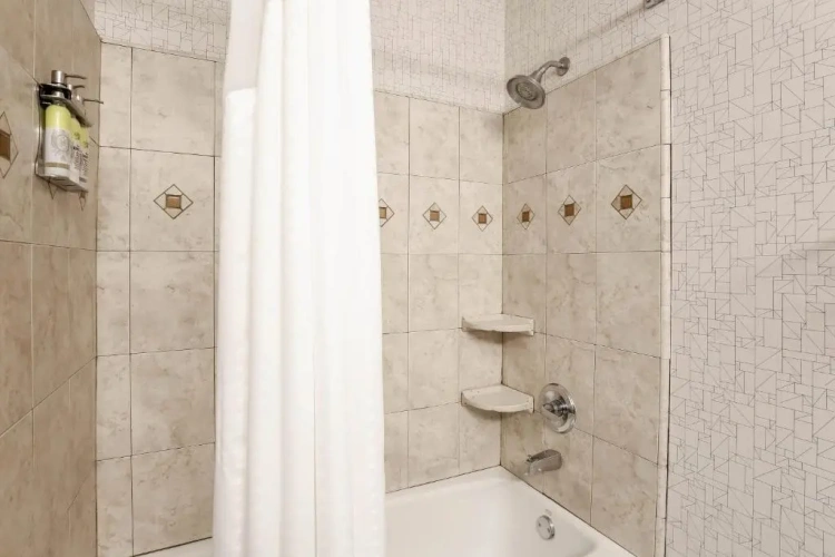 1 Bedroom Double Suite